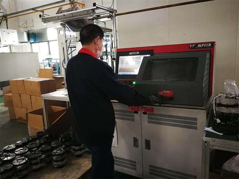 7966 Alternator 140 AMP/12 Volt, Cw, 6-Groove Pulley, 02: 00 Plug Clock•   Delco CS144 Late IR/Ef