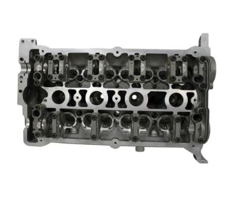 Excavator Engine Diesel Engine Cylinder Head 6D102e OEM 6731 -11-1370