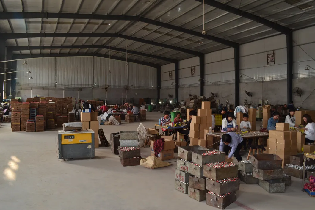 Motorcycle Accessories Motor Parts Ngk Spark Plug C7hsa A7tc