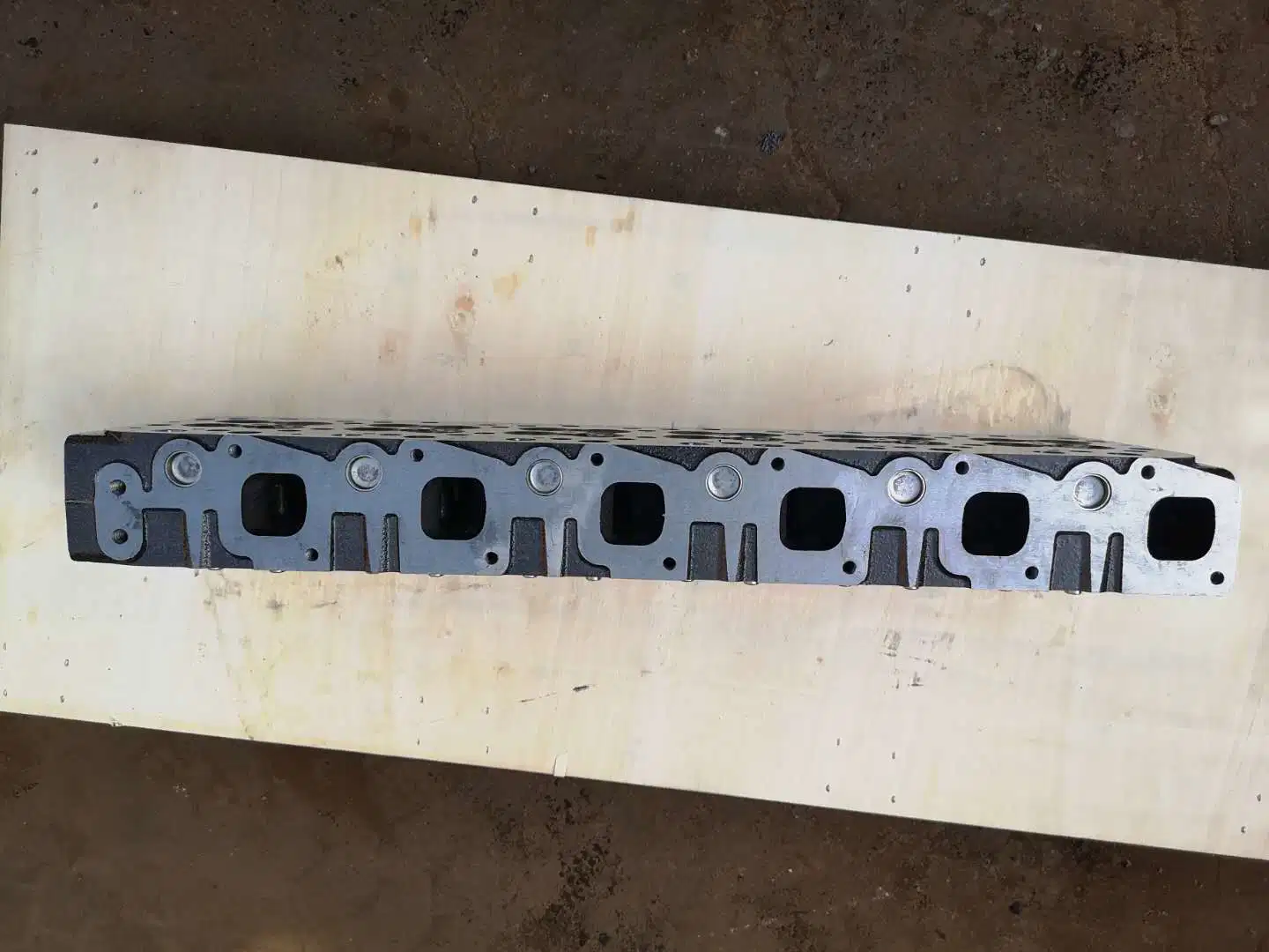 Nissan Fe6 24V Cylinder Head, Culata, Cabezote, Glowice, Tapa De Cilindro