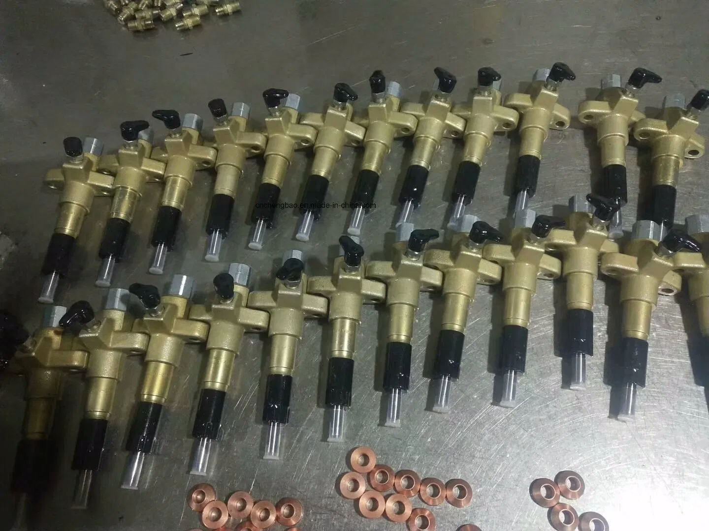 Nt855 M11 K19 K38 K50 Engien Injector Parts, Diesel Engine Parts, (3076130 3076132 3016676)