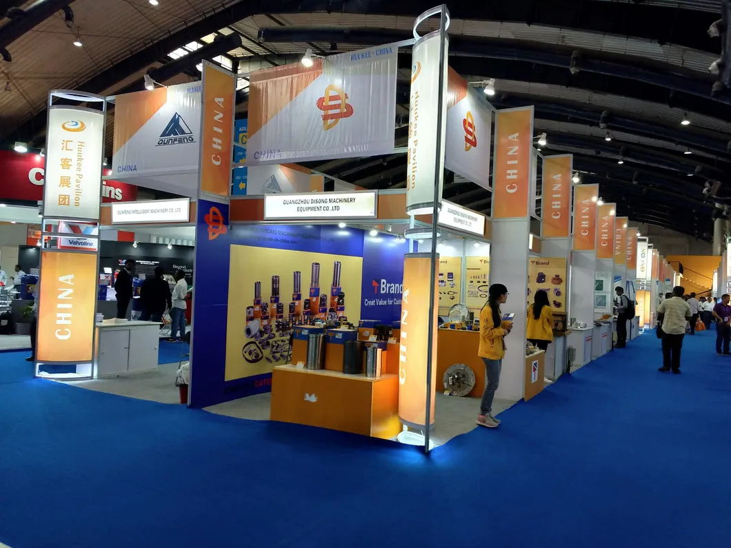 PC220-7-S6d102 Injection Pump 6738-71-1210